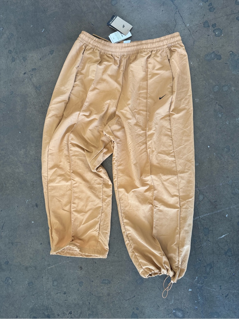 NWT Nike Repel UV Track Pants Cinch Hem Tan Khaki Size XXL